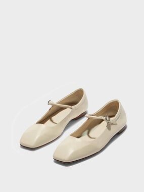 Aeyde Uma Mary-Jane Flats in Creamy Nappa